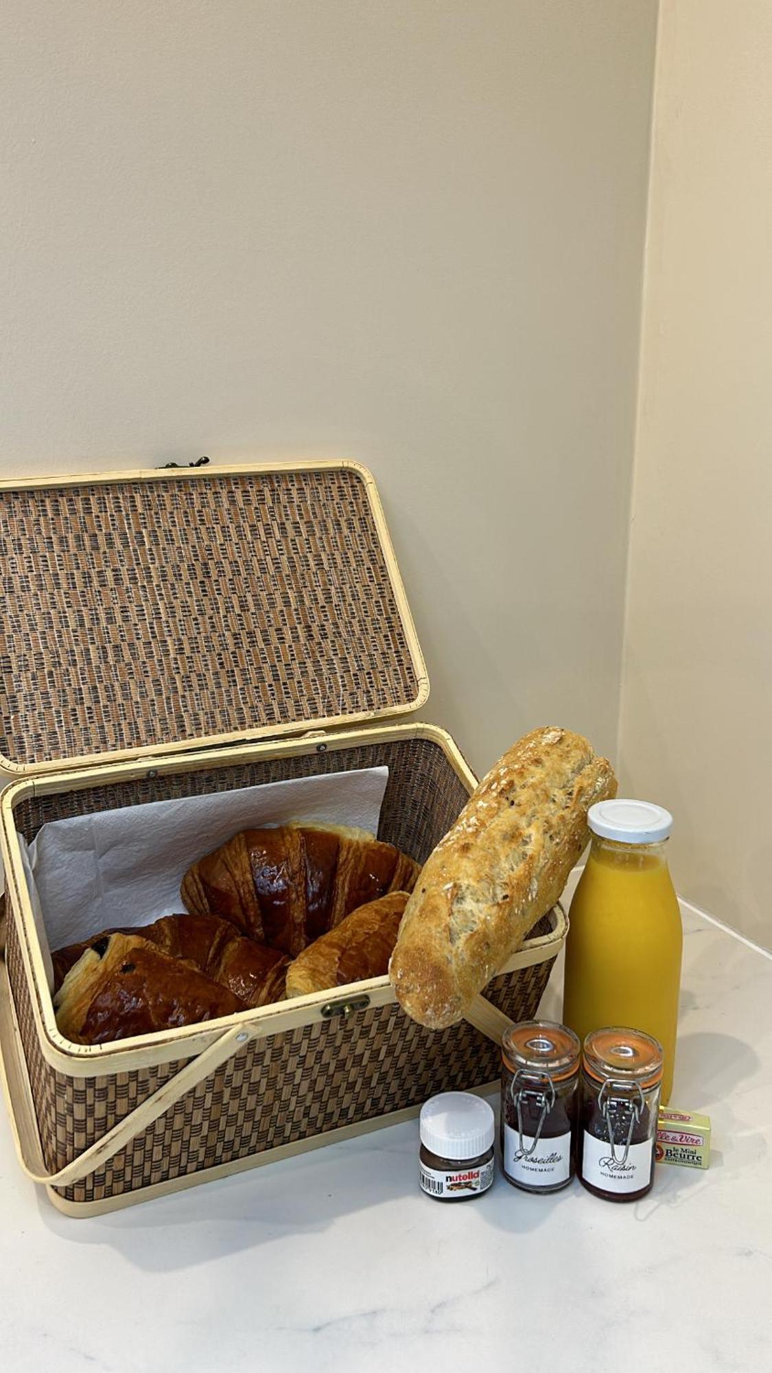 La Jonquette Aparthotel Francheval ภายนอก รูปภาพ